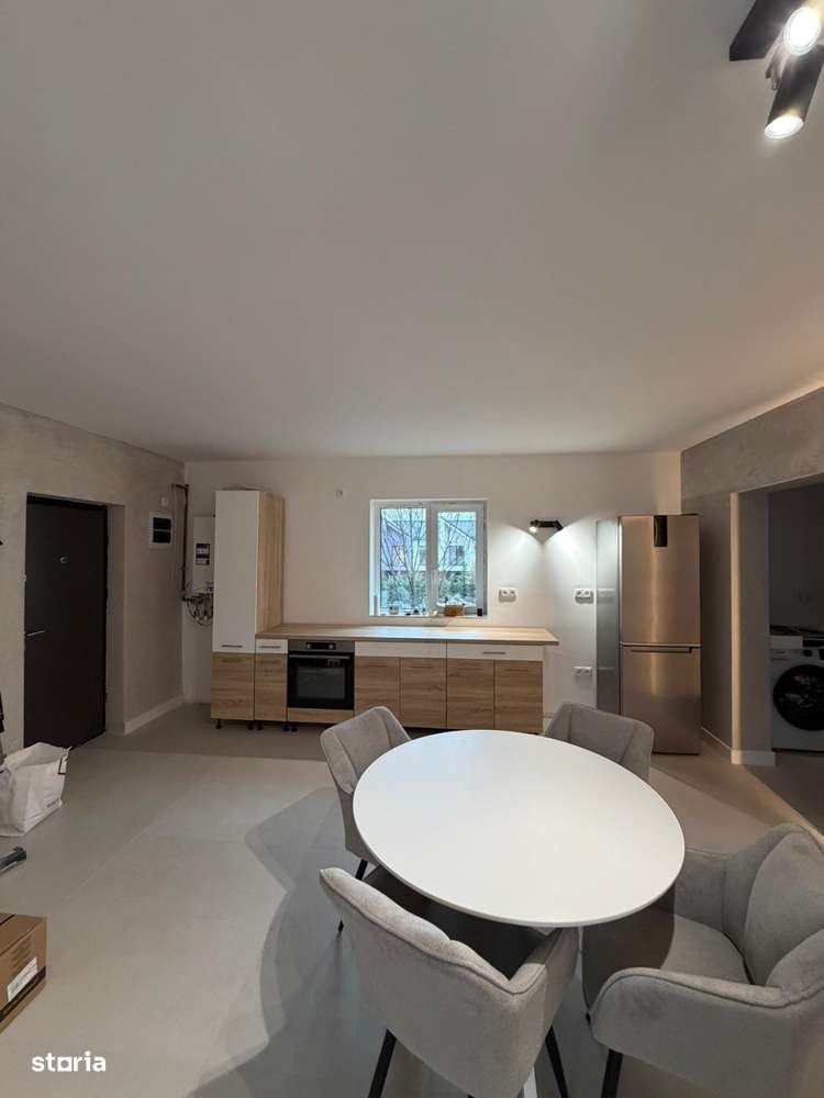 Apartament cu 2 camere I Semidecomandat I Parcare-2