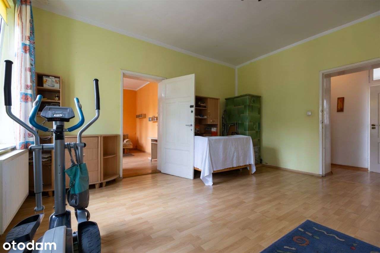 Rodzinne 4 pokoje z ogromnym ogródkiem-8