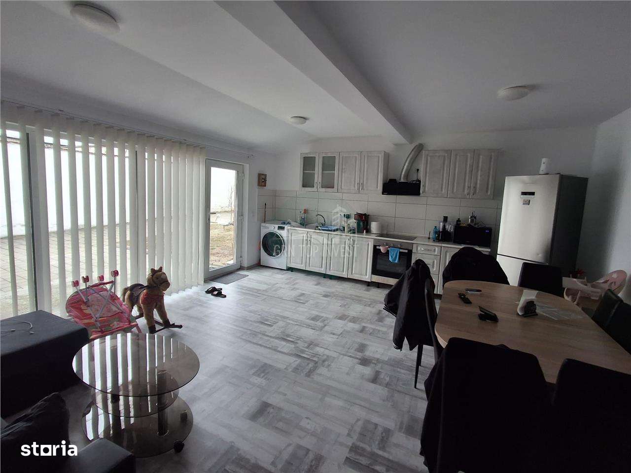 Casa formata din 2 apartamente pivnita zona Turnisor - Imagine principală: 4/20