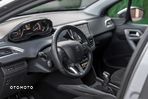 Peugeot 2008 1.2 Pure Tech Style - 19