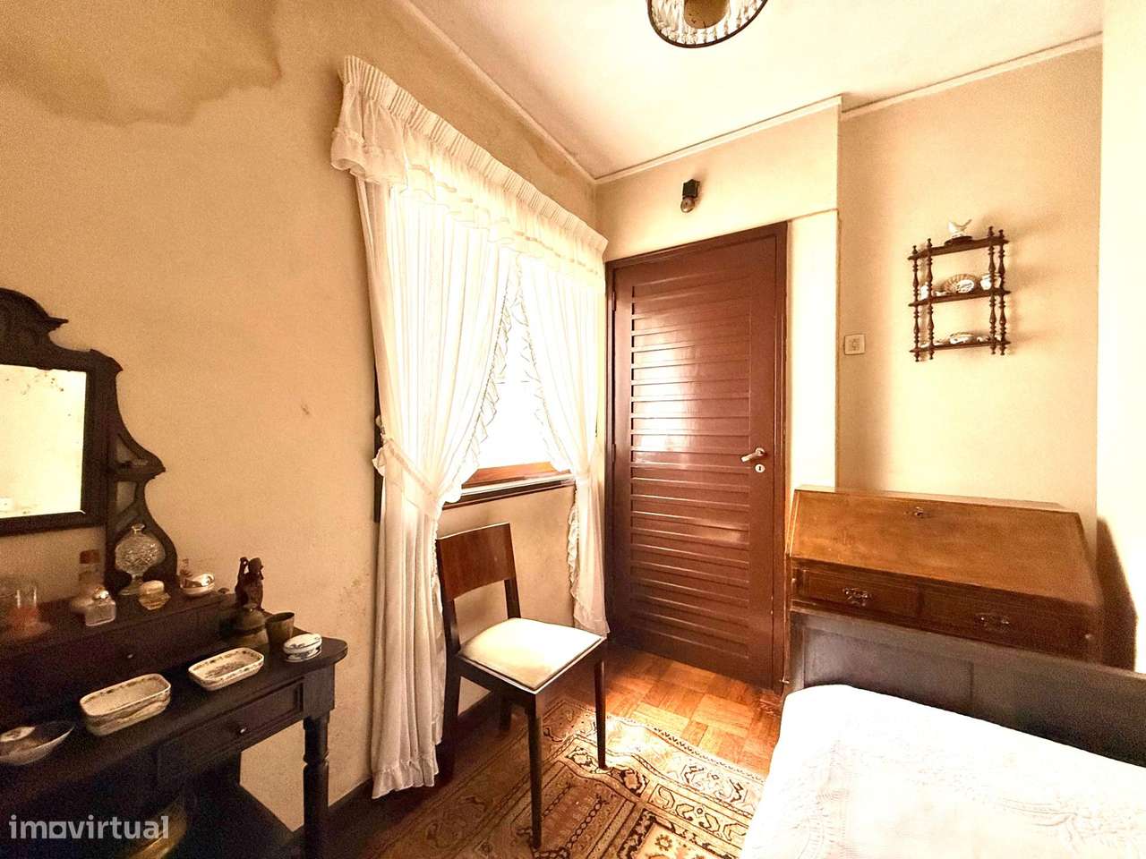 Moradia T3 com garagem (Centro Póvoa de Varzim) - Grande imagem: 5/29