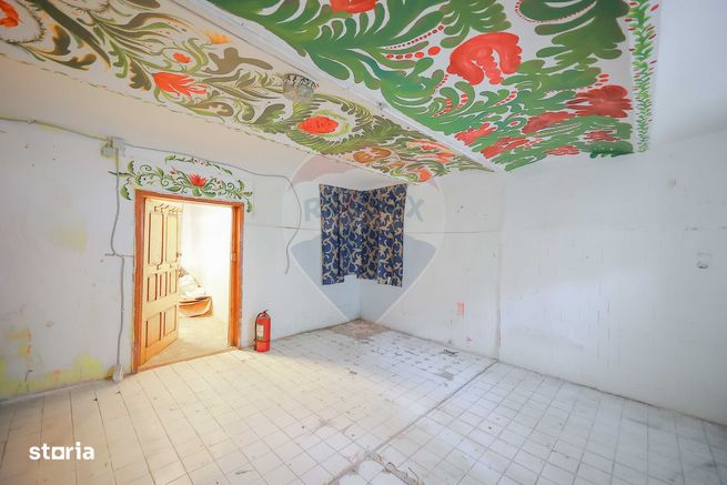 Apartament cu 4 camere de vânzare în zona Ultracentral-16