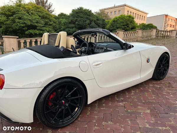 BMW Z4 3.0i - 19