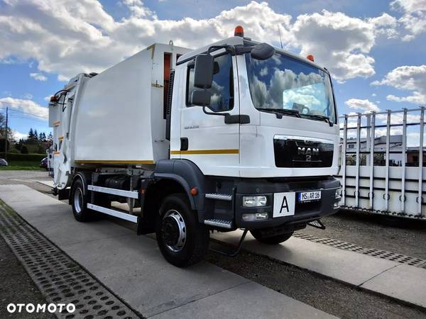 MAN TGM 18.250 4x4 Smieciarka resor - 9