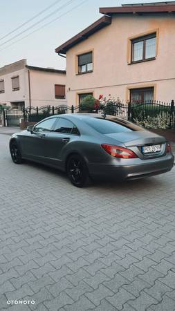 Mercedes-Benz CLS 350 CDI 4-Matic BlueEff - 11