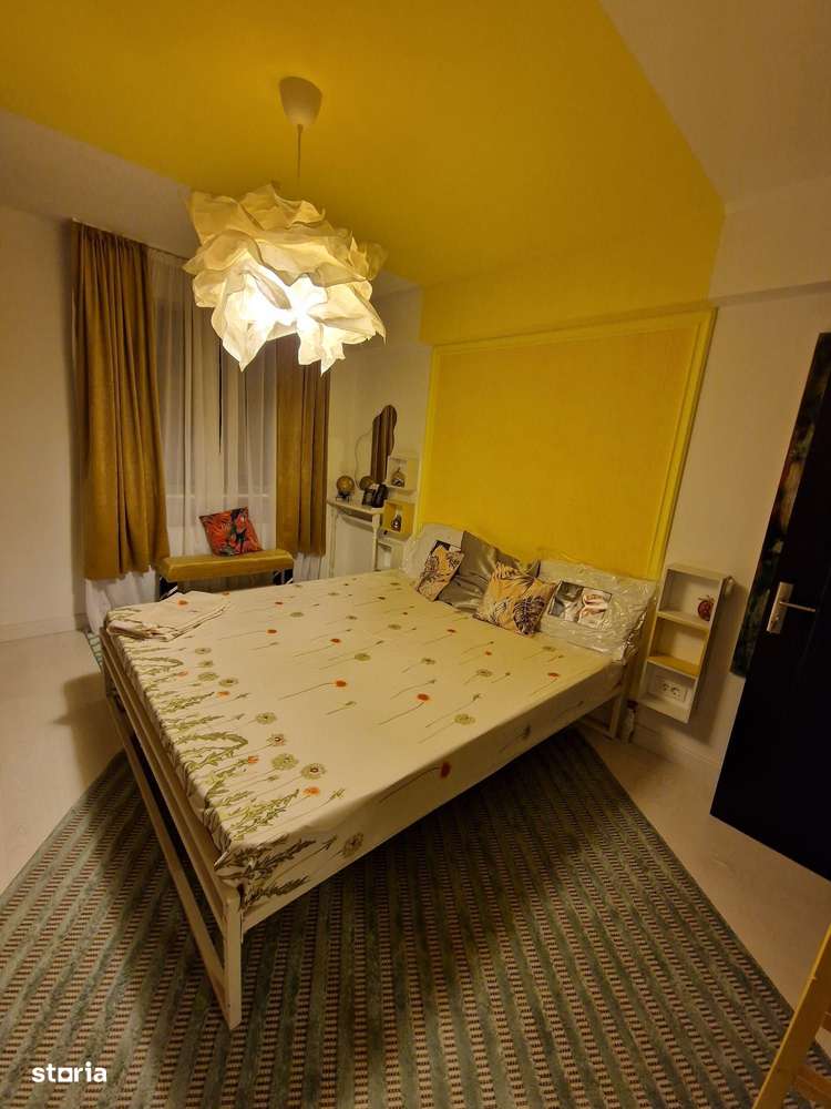 Trei camere cu curte in proprietate. - Imagine principală: 3/10