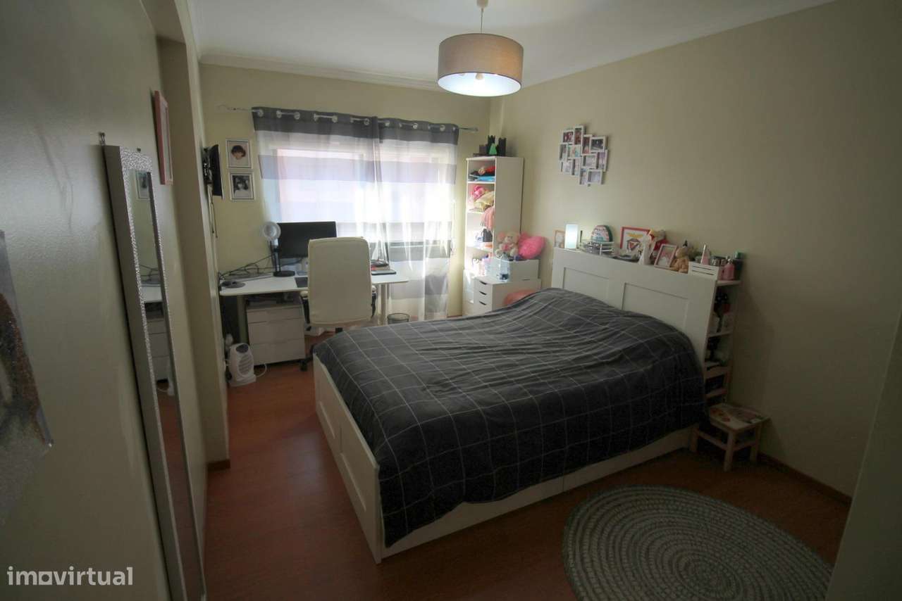 Apartamento T3 Vale Flores Mem Martins-20