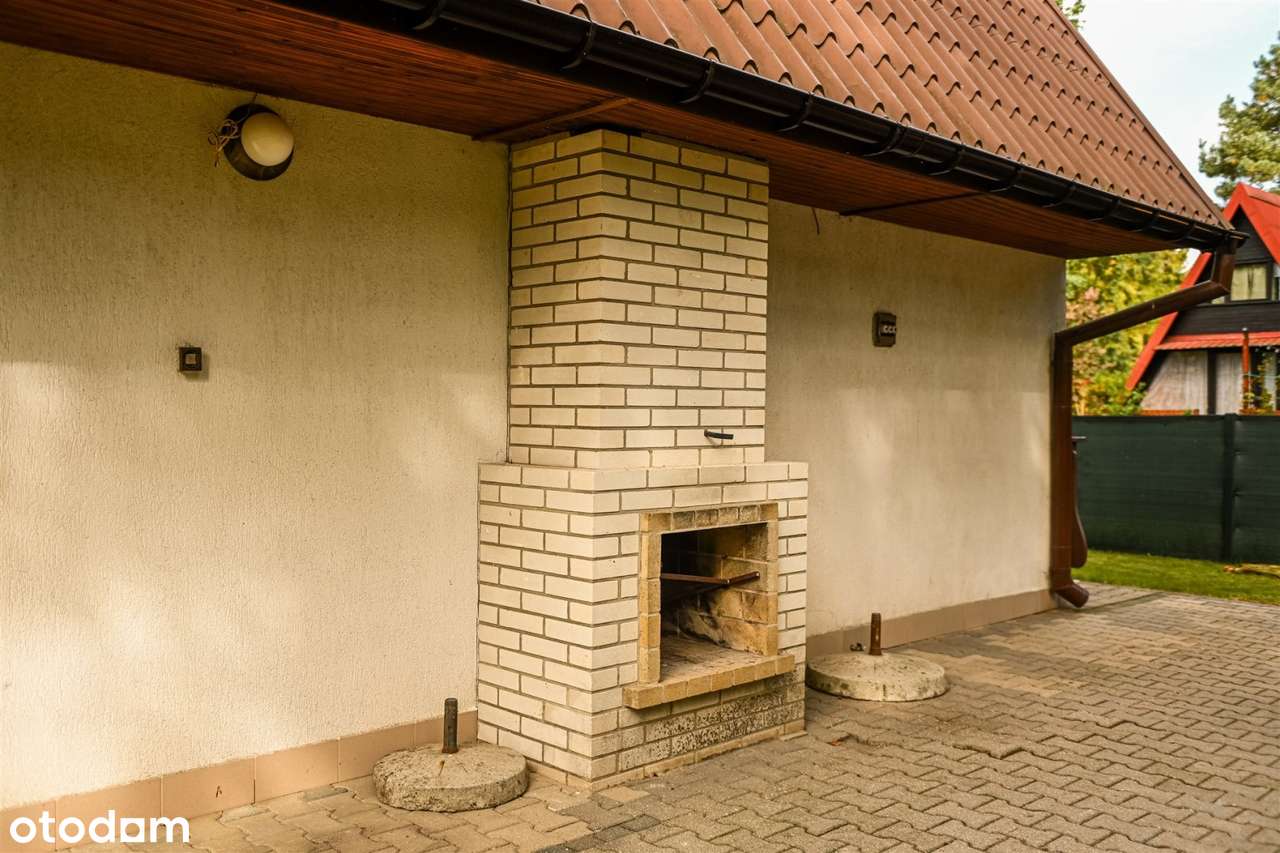 Piękny domek z dużą działką i pięknymi drzewami - Pełny obrazek: 4/20