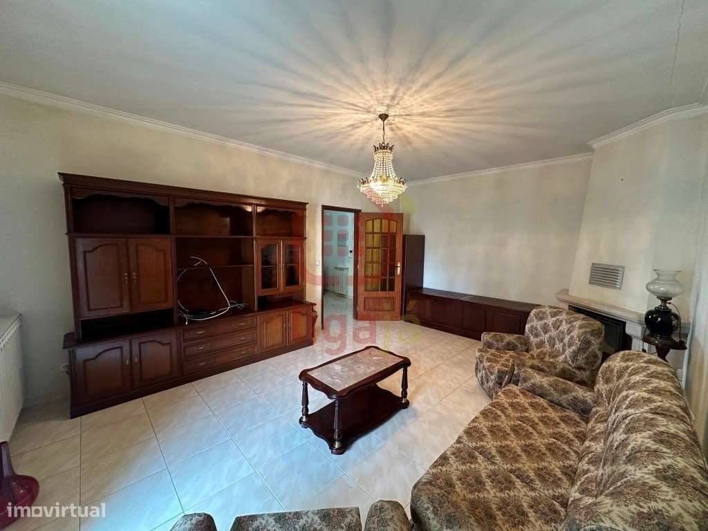 Apartamento T1 Mobilado no Centro de Ourém! - Grande imagem: 4/13