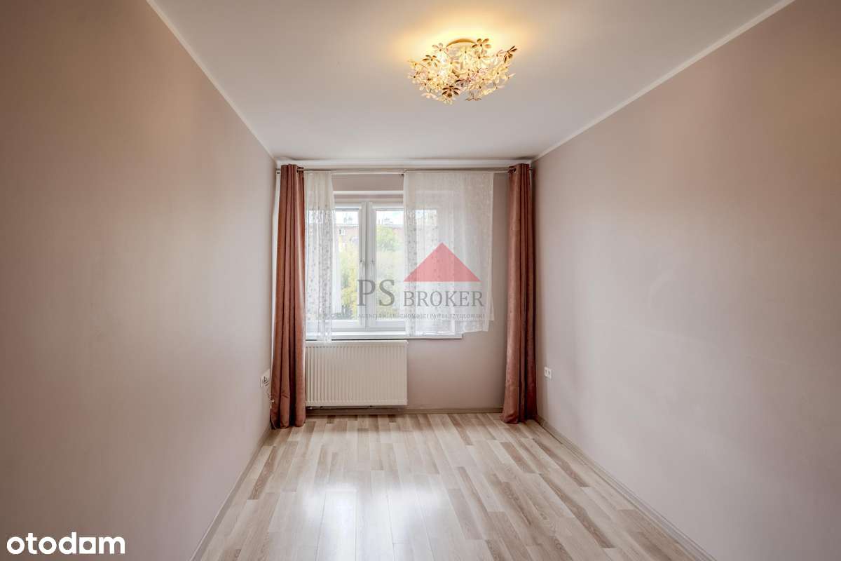 Trzypokojowe mieszkanie -  Balkon - Polecamy-4