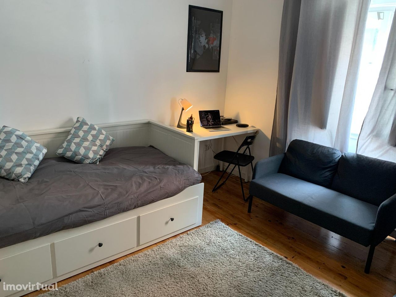 276584 - Quarto com cama de solteiro em apartamento com 3 quartos