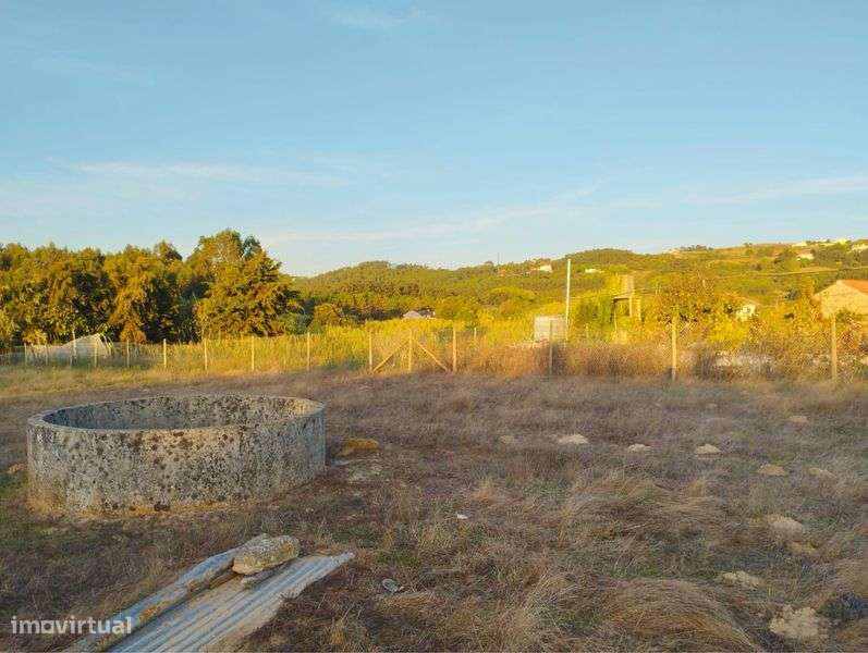 Terreno com Viabilidade de construção 4 Moradias T3 ou T4 - Grande imagem: 4/11
