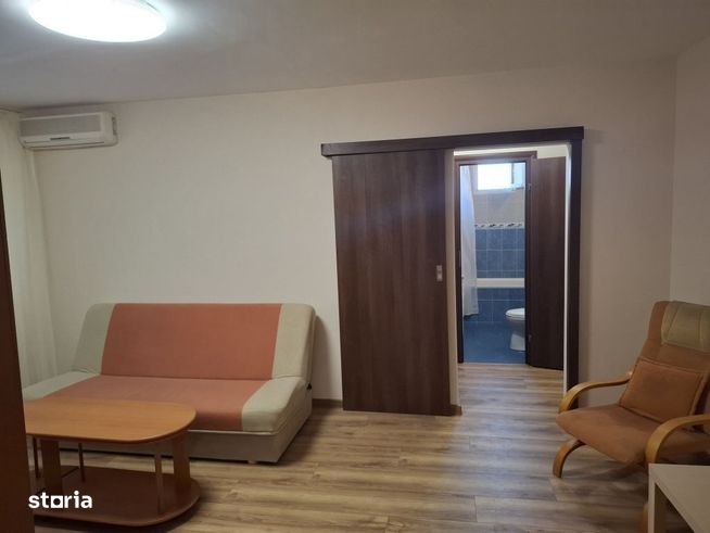 2 camere - Titan - metrou-6