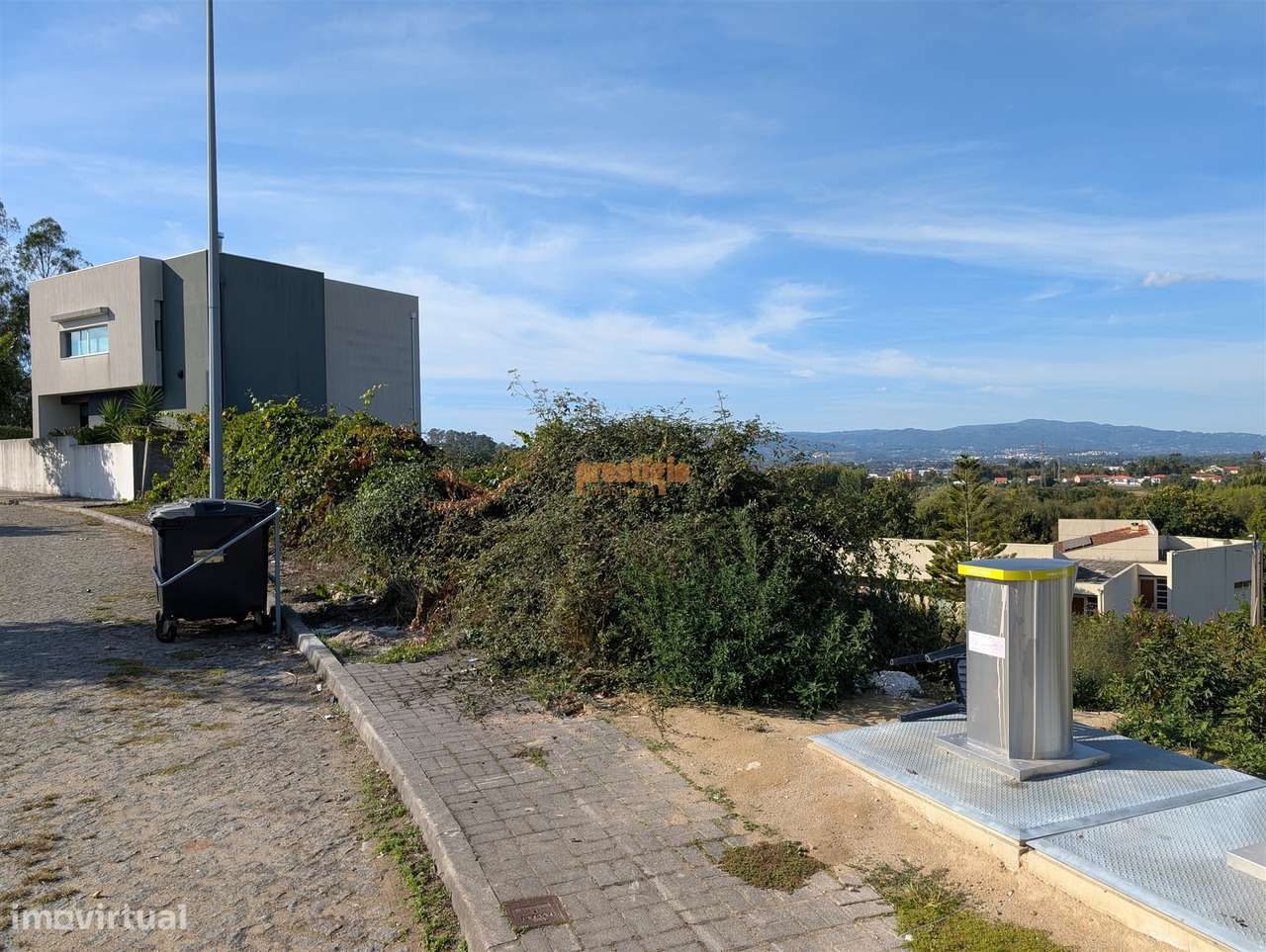 Terreno Urbano  Venda em Adaúfe,Braga-5
