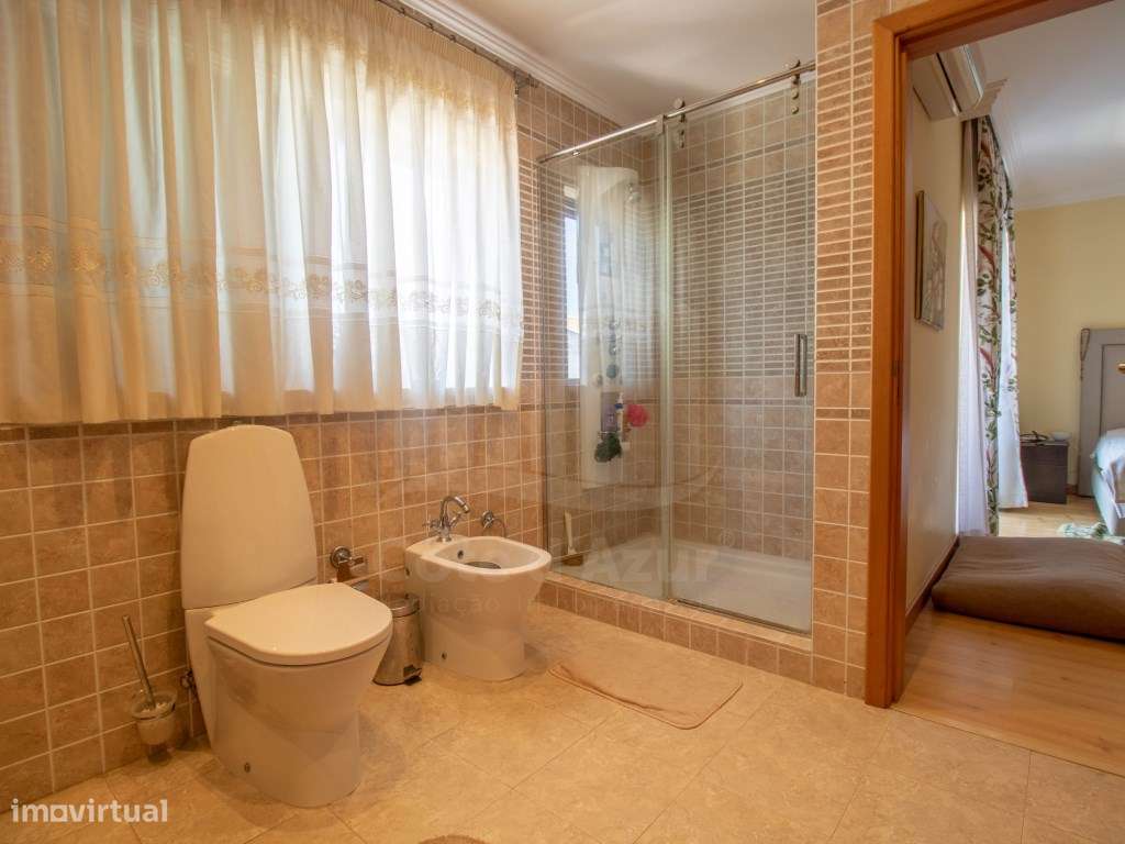 Moradia T3 Remodelada - Venda Nova, Sesimbra-21