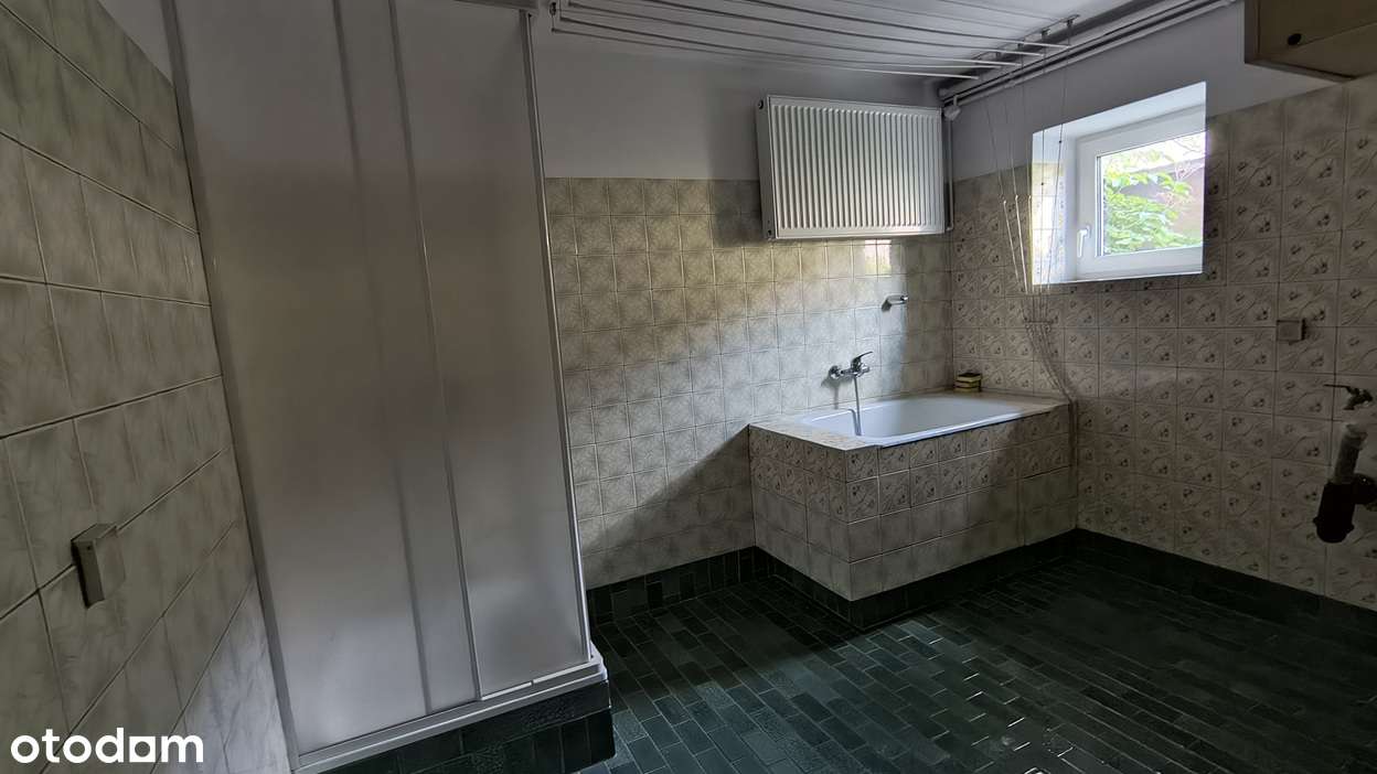 Dom wolnostojący z dużym potencjałem dla rodziny lub pod inwestycję-6