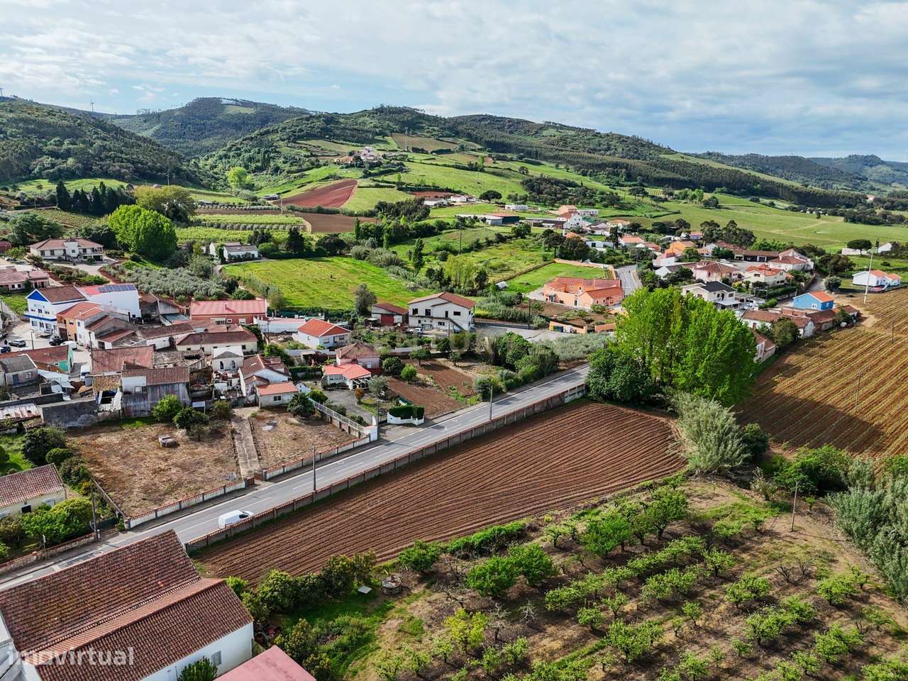 Terreno com 2150 metros na Aldeia Grande, Maxial-9