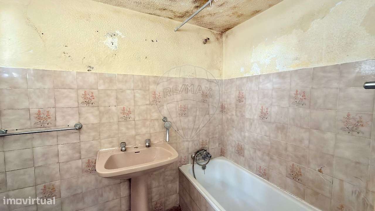 Moradia T2 para venda-22
