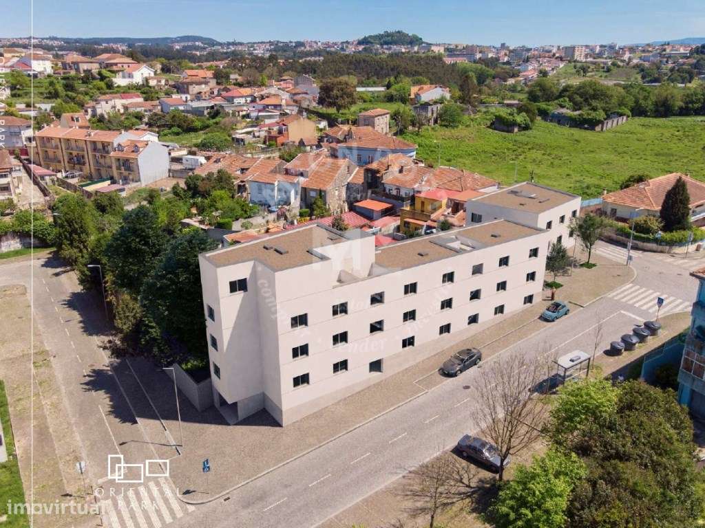 Apartamento T2 com Terraço e Lugar de Garagem em Campanhã, Porto - Grande imagem: 2/6