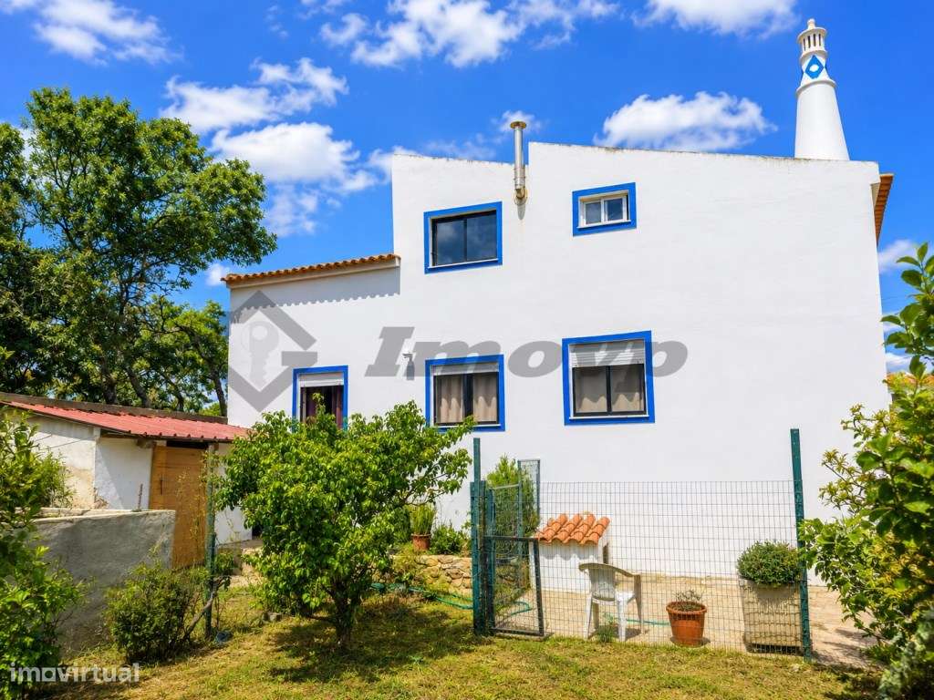 Moradia T3 com amplo terreno a 1,5 km da praia, Vila do Bispo-32