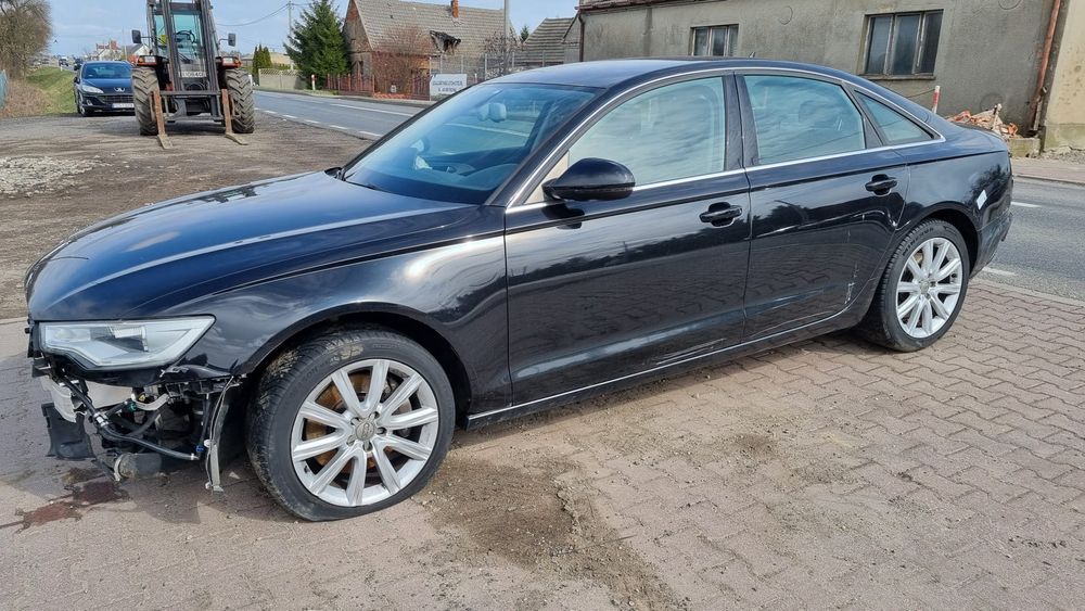 Audi A6 C7 3.0 TDI DPF quattro S tronic sport selection 2011