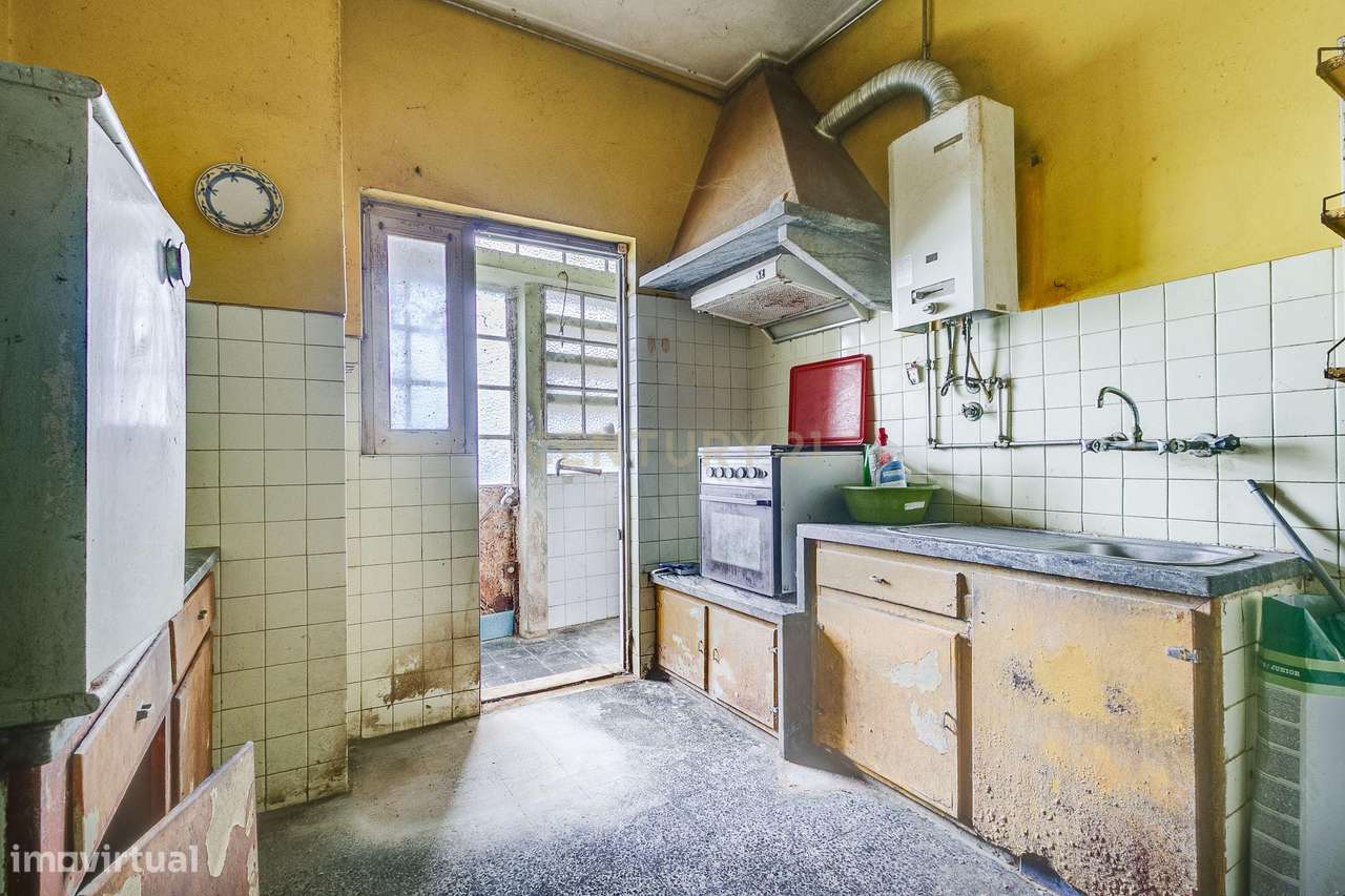 Moradia T5 em Rio de Mouro-20