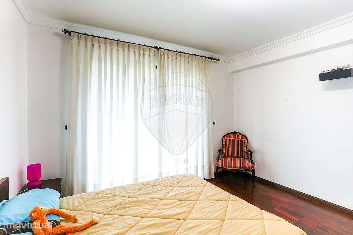 Moradia T4 para venda-29