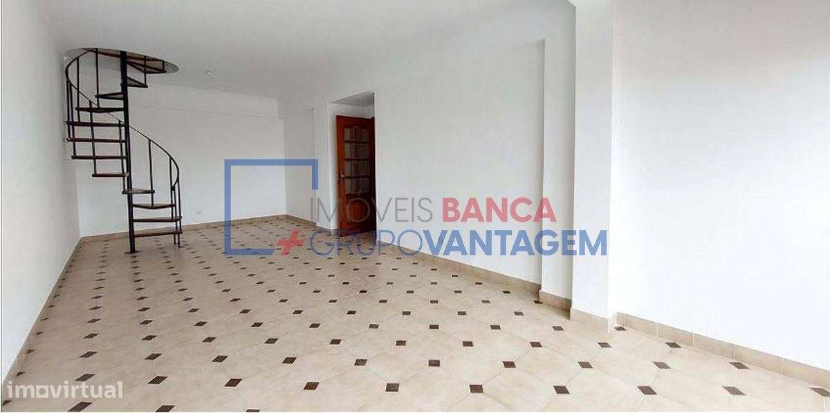 Apartamento T2 - Serra das minas - Grande imagem: 4/21