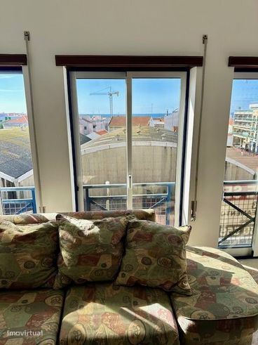 Vendo Apartamento T.3 - Com parqueamento a 70 Mts da Praia em Nazaré-4