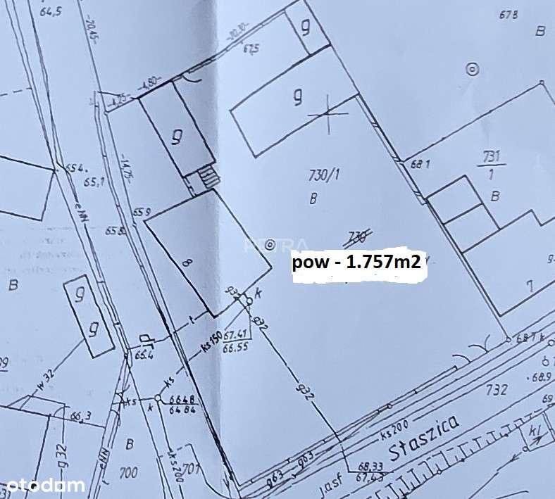Dom + zabudowania działka-1757m2-12