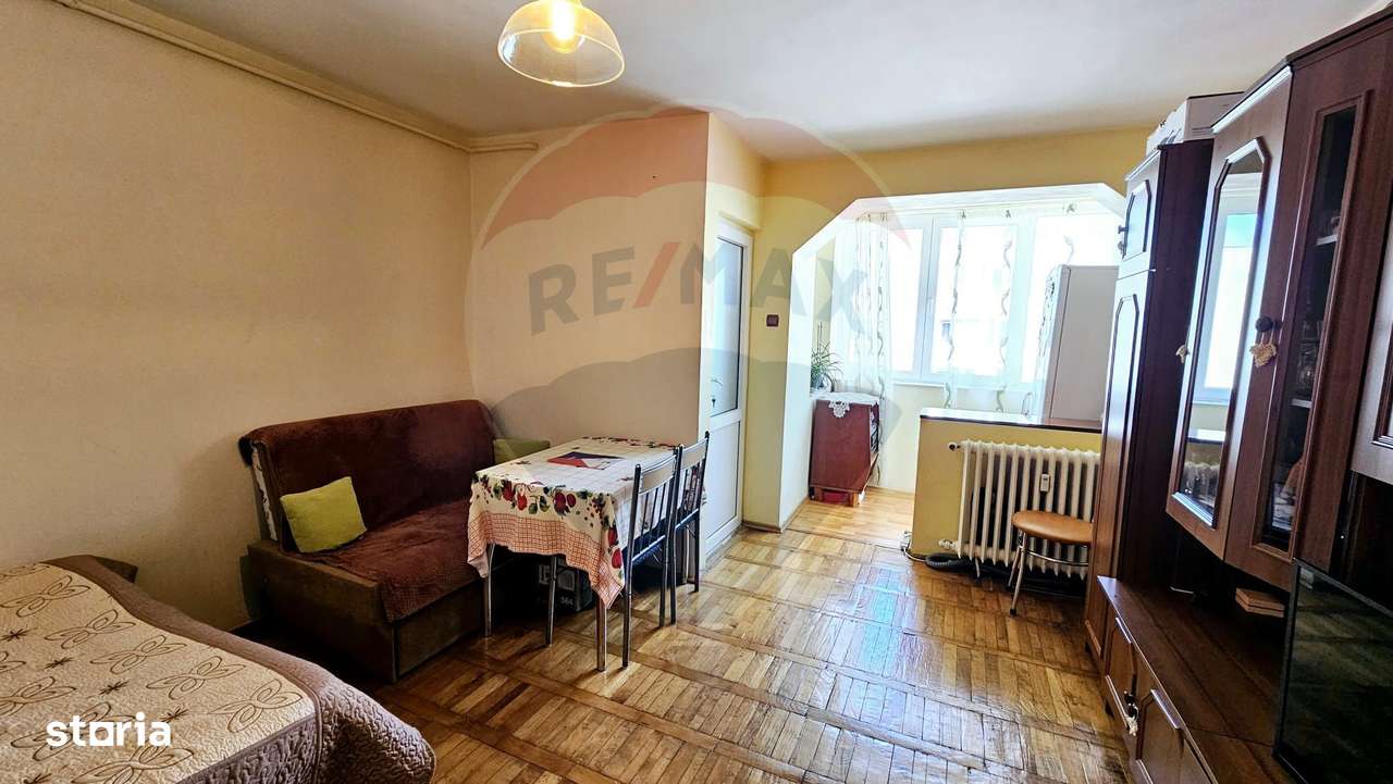 GARSONIERA  decomandata, cu priveliste  - DE VANZARE- BV/  str Traian! - Imagine principală: 3/20