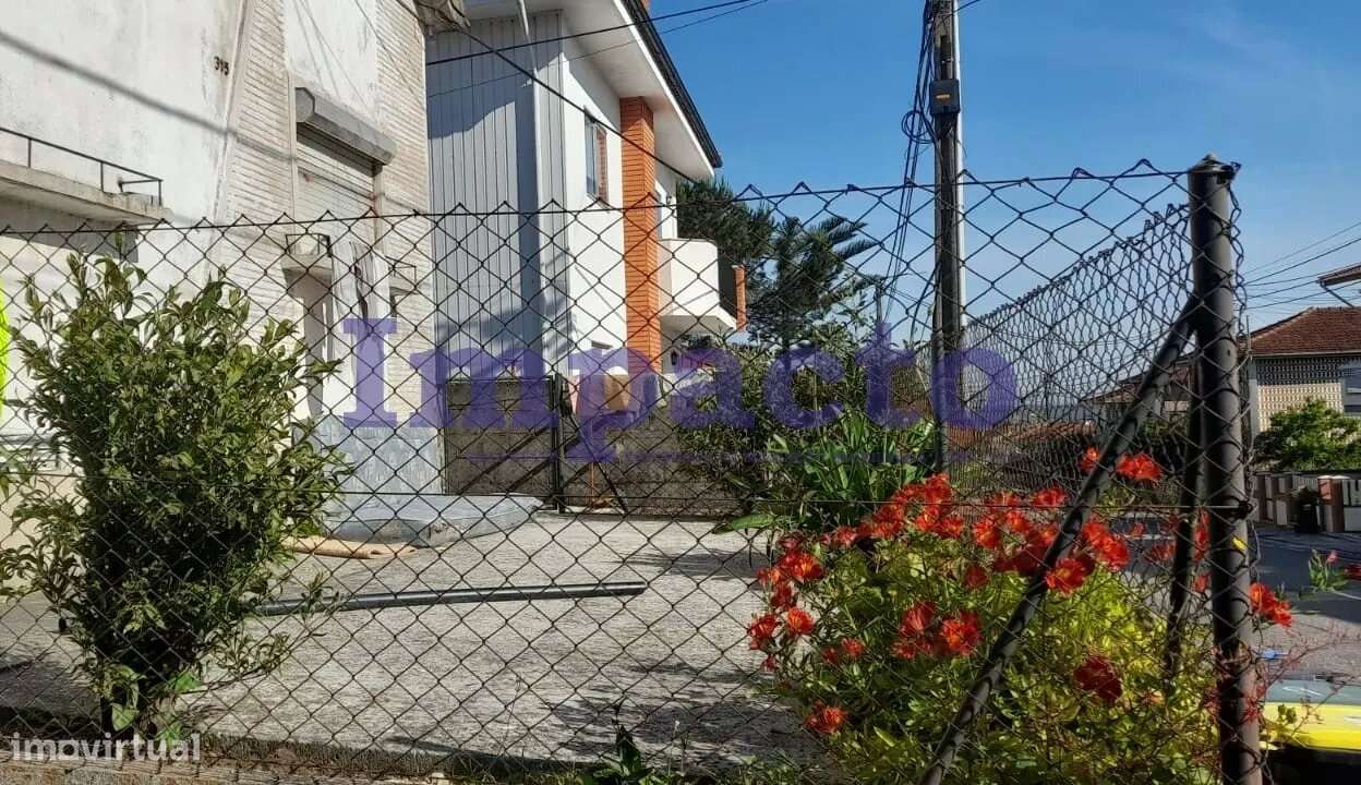 2 Moradias T2 para remodelar em São João da Madeira - Grande imagem: 5/5