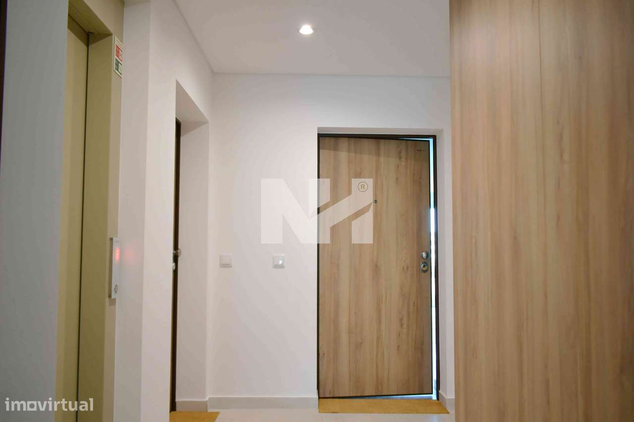 Venda (*) | Apartamento | T1 | Padrão da Légua-7