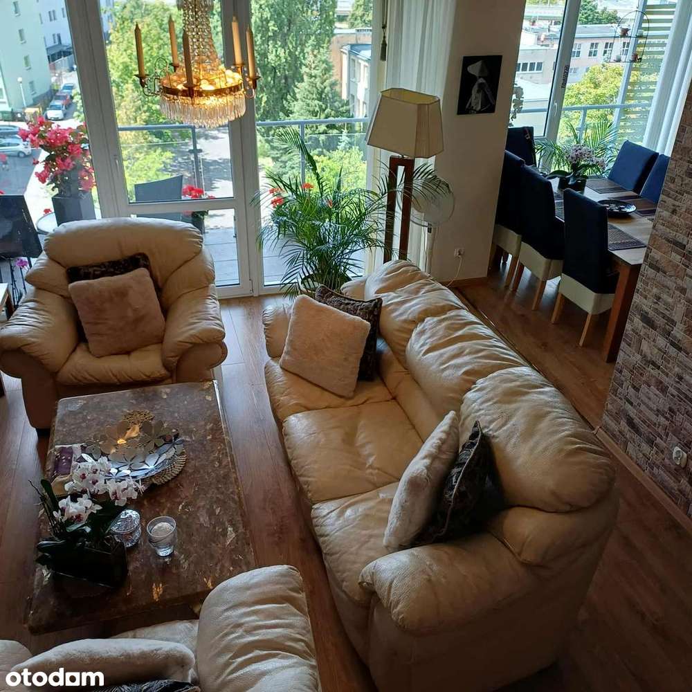 Komfortowy apartament z pięknym tarasem i garażem na Staszica-4