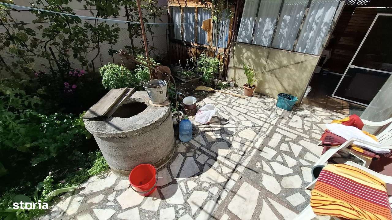 Casa cu 300 mp teren, singur in curte, spre vanzare, cart. Unirii-6