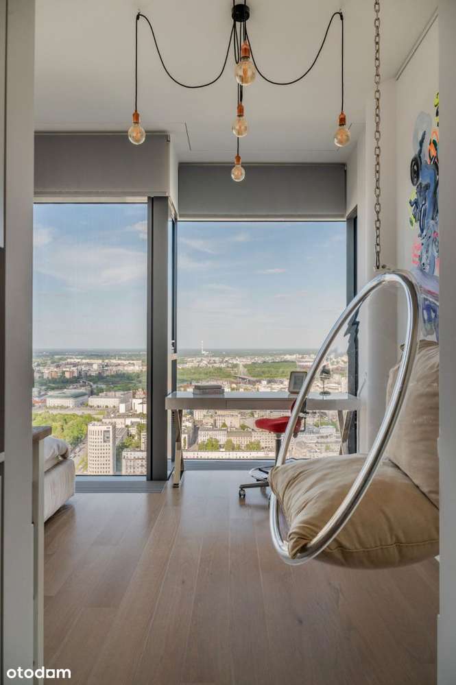 Cosmopolitan,38piętro,2 miejsca parkingowe,komórka-15