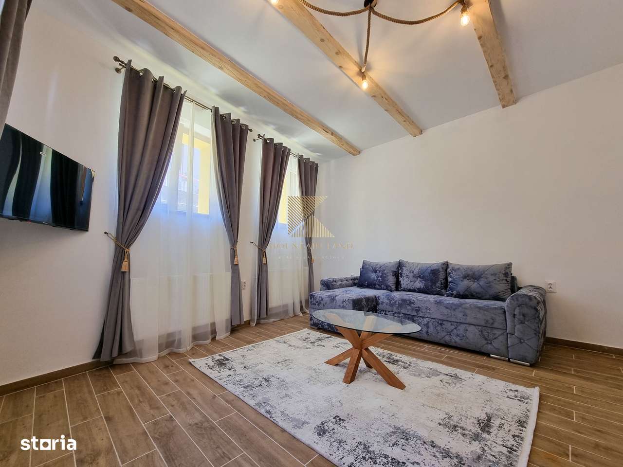 Casă individuală complet renovată, situată în centrul istoric al Brașo-10