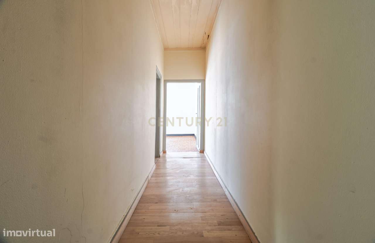 Prédio com vista rio para renovação | Centro Histórico de Setúbal - Grande imagem: 5/20