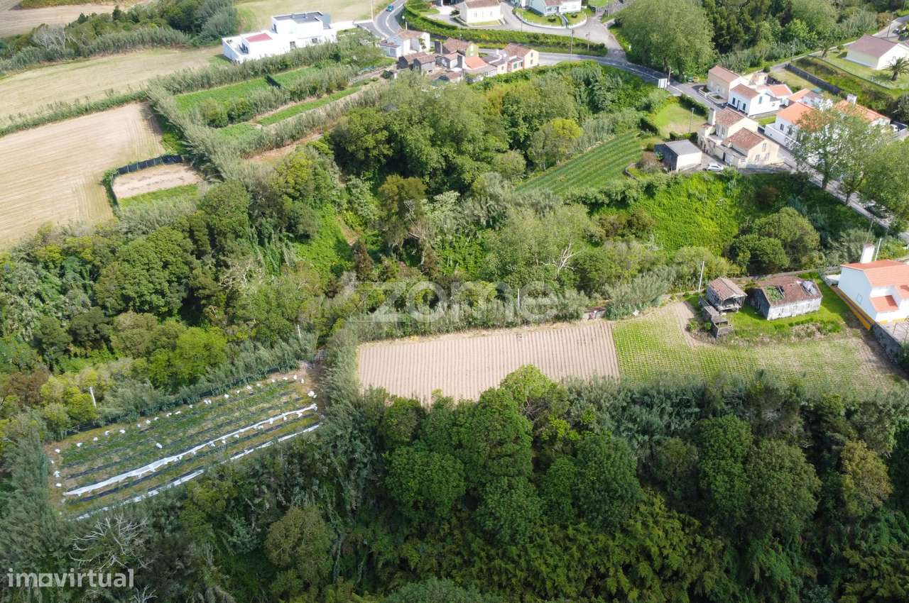 Propriedade com Ruína e Vista Mar – Candelária, São Miguel-9