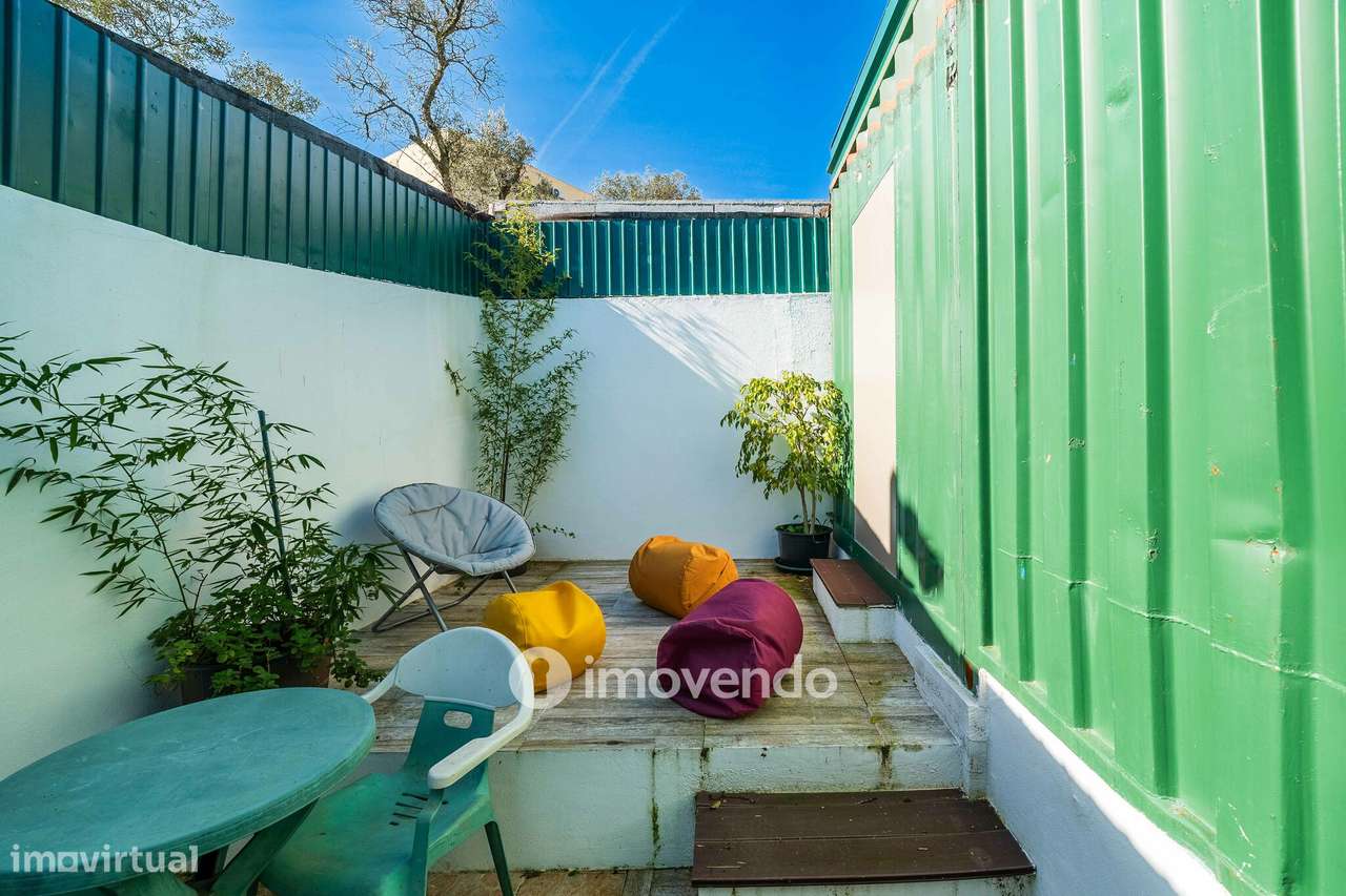 Moradia T3 mais Anexo T1 e Anexo T0 independentes, em Barcarena-43