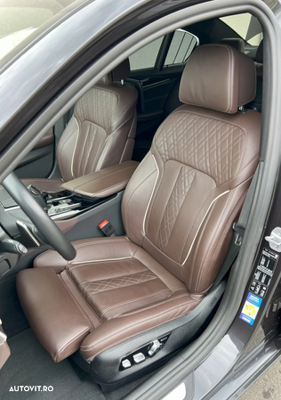 BMW Seria 5 520d xDrive Aut. Luxury Line - 19