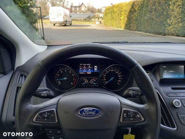 Ford Focus 1.6 TI-VCT Champions Edition - 32