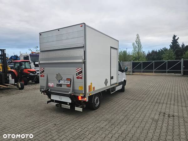 Mercedes-Benz Sprinter 316 cdi 906 lift winda firanka kontener automat 3,5t - 6