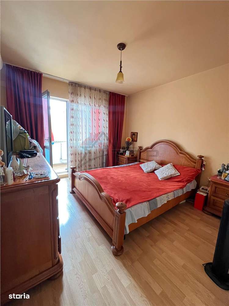 Apartament 4 Camere - 2 bai - 3 Balcoane - Tatarasi Dispecer - Imagine principală: 3/10