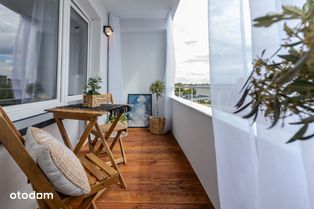 2 pokoje, po remoncie, osobna kuchnia, duży balkon