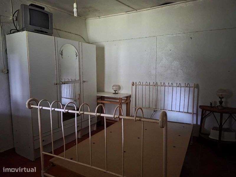 Monte Alentejano na Freguesia de São Domingos, Santiago do Cacém - Grande imagem: 5/12