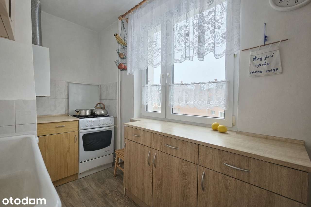 Centrum Bytowa: balkon od południa i widok na zamek | 4 pokoje-4