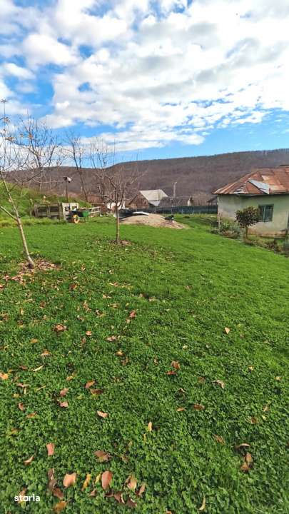 Teren intravilan cu casa veche – Mioveni, zona Faget-4