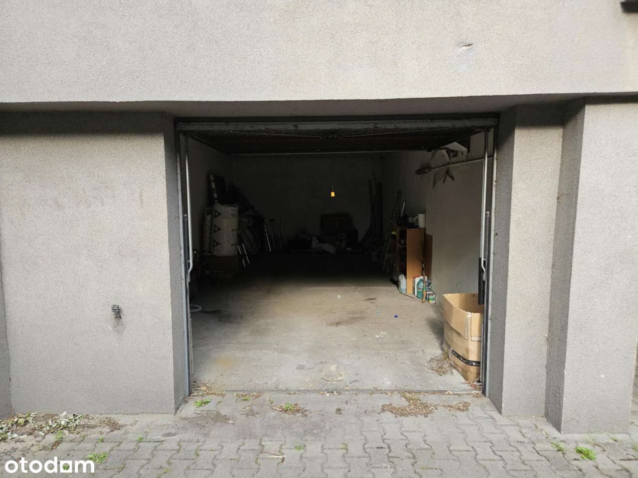 Garaż 34m2, własność z KW, wymiar:8,5x4m-2