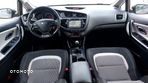 Kia Ceed 1.6 GDI Dream-Team Edition - 12